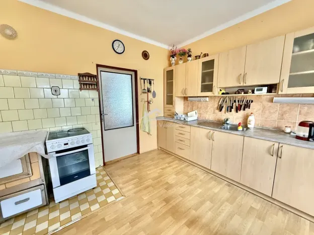 Pronájem rodinného domu, Pohled - Simtany, 140 m2