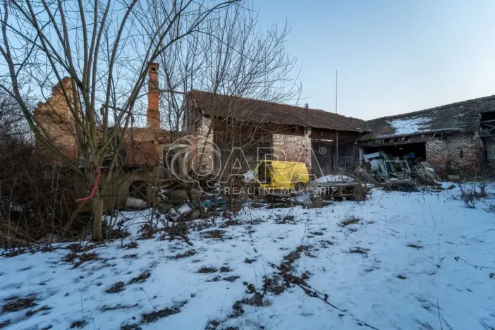 Prodej rodinného domu, Hořiněves - Želkovice, 441 m2