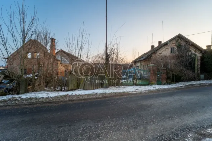 Prodej rodinného domu, Hořiněves - Želkovice, 441 m2