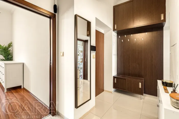 Pronájem bytu 3+kk, Praha - Nové Město, Soukenická, 71 m2