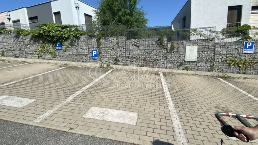 Pronájem bytu 2+kk, Králův Dvůr, Na Horizontu, 44 m2