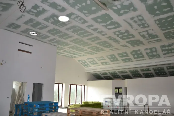 Prodej rodinného domu, Bělušice, 230 m2