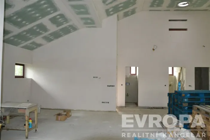 Prodej rodinného domu, Bělušice, 230 m2