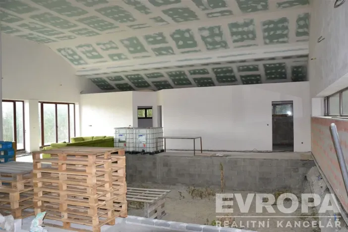 Prodej rodinného domu, Bělušice, 230 m2