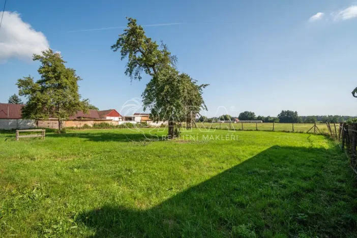 Prodej pozemku pro bydlení, Kladruby nad Labem, 650 m2