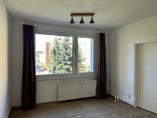 Pronájem bytu 1+kk, Písek - Budějovické Předměstí, třída Přátelství, 36 m2