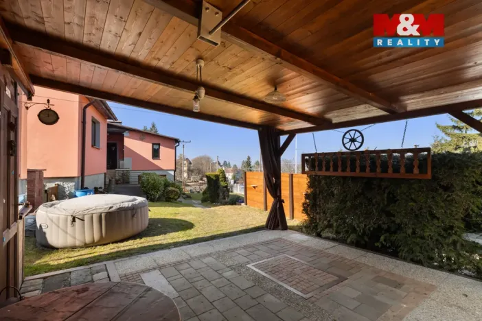 Prodej rodinného domu, Pchery, V Ořechovce, 228 m2