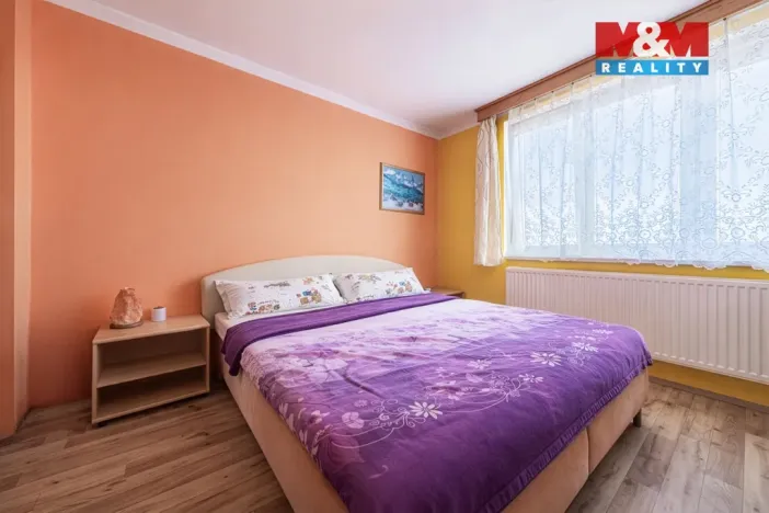 Prodej rodinného domu, Kvášňovice, 214 m2