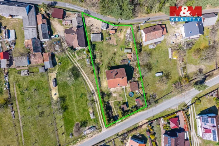 Prodej rodinného domu, Kvášňovice, 214 m2