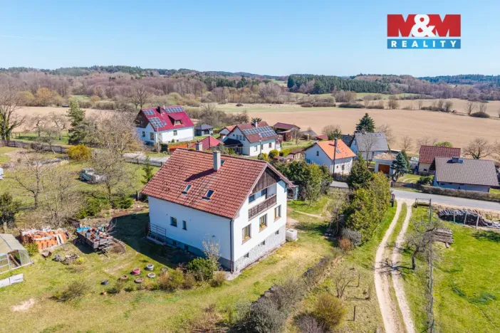 Prodej rodinného domu, Kvášňovice, 214 m2