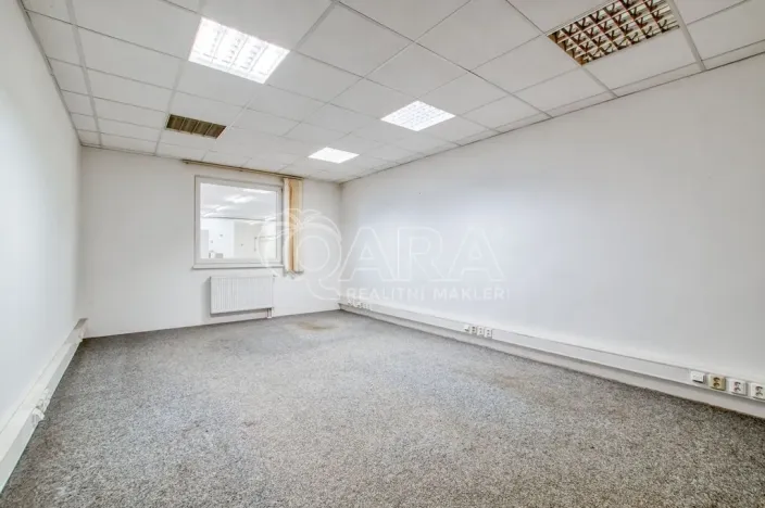 Prodej skladu, Bělotín, 1029 m2