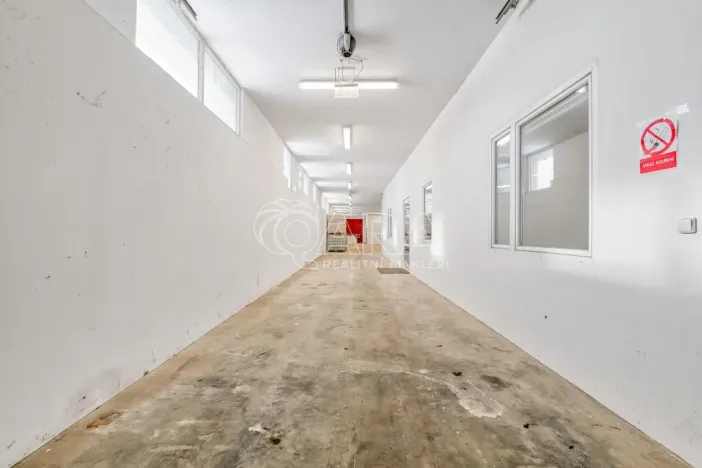 Prodej skladu, Bělotín, 1029 m2
