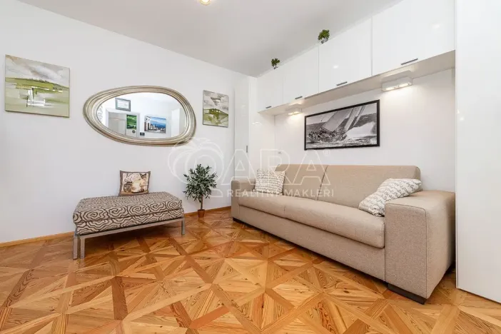 Prodej bytu 1+kk, Praha - Dejvice, Matějská, 33 m2