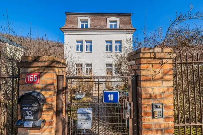 Pronájem bytu 3+1, Praha - Velká Chuchle, V úvoze, 80 m2