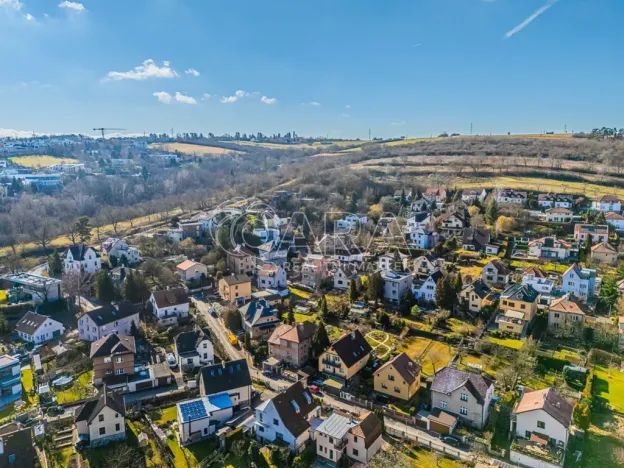 Pronájem bytu 3+1, Praha - Velká Chuchle, V úvoze, 80 m2