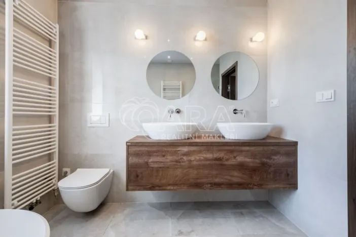 Prodej rodinného domu, Slaný, Vepřkova, 440 m2