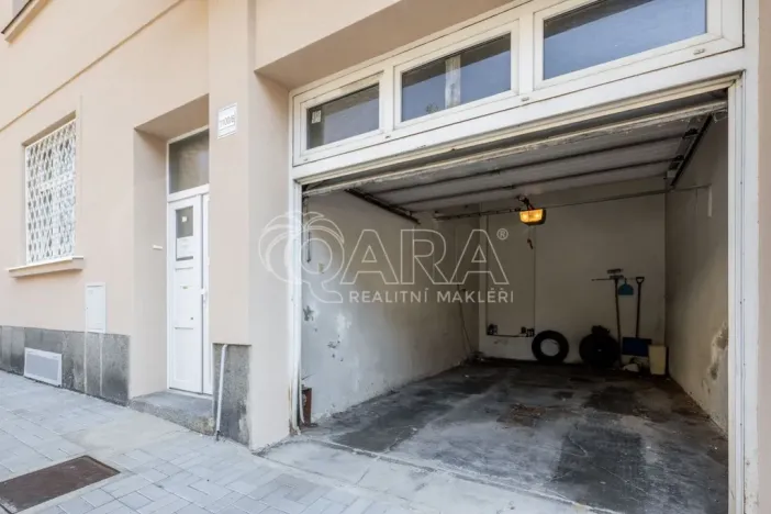 Prodej rodinného domu, Slaný, Vepřkova, 440 m2