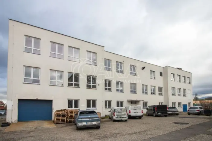 Pronájem skladu, Frenštát pod Radhoštěm, Martinská čtvrť, 484 m2