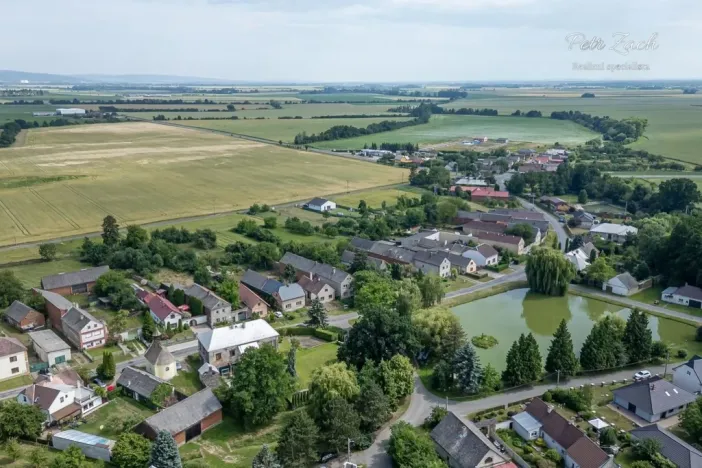 Prodej rodinného domu, Újezd - Rybníček, 290 m2