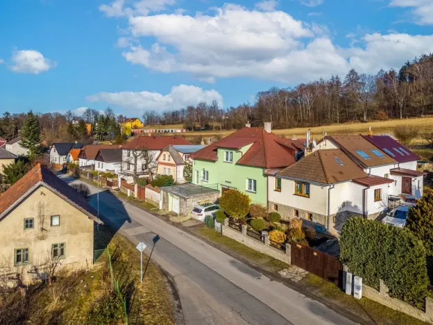 Prodej rodinného domu, Úsobí, 365 m2