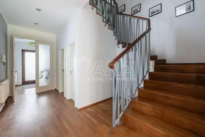 Prodej rodinného domu, Statenice, Zelená, 285 m2