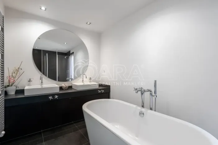 Prodej rodinného domu, Statenice, Zelená, 285 m2