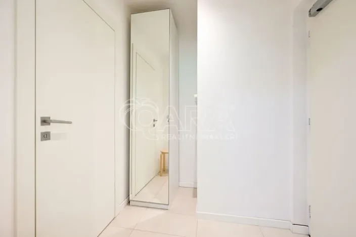 Pronájem bytu 2+kk, Praha - Podolí, Sinkulova, 47 m2