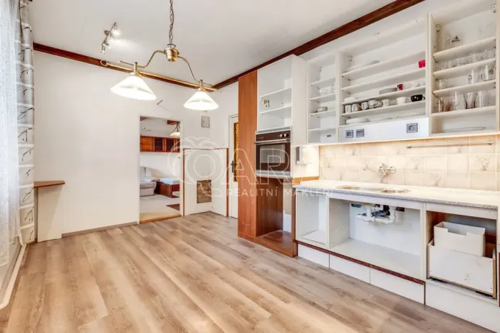 Prodej rodinného domu, Průhonice, Školní, 200 m2