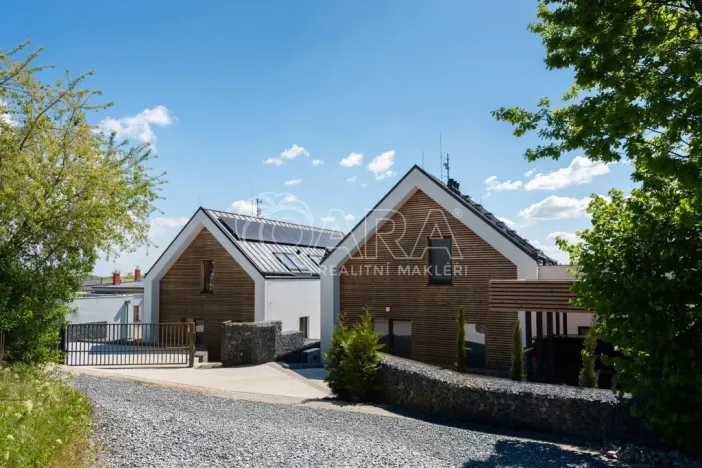 Prodej rodinného domu, Statenice, Nad Vinicí, 219 m2