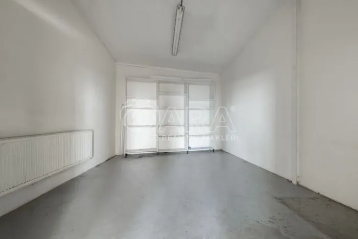 Pronájem výrobních prostor, Nový Jičín, Riegrova, 2293 m2