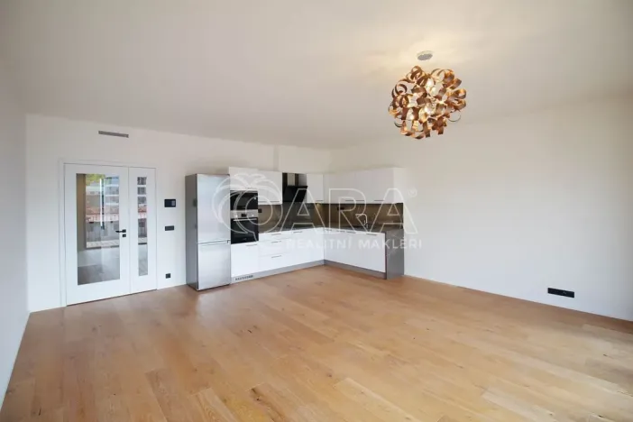 Pronájem bytu 3+kk, Praha - Smíchov, Grafická, 82 m2