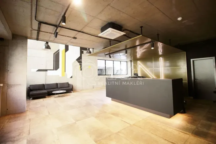 Pronájem bytu 3+kk, Praha - Smíchov, Grafická, 82 m2