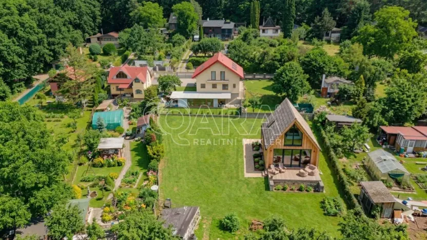 Prodej pozemku pro bydlení, Praha - Zbraslav, Závist, 1056 m2