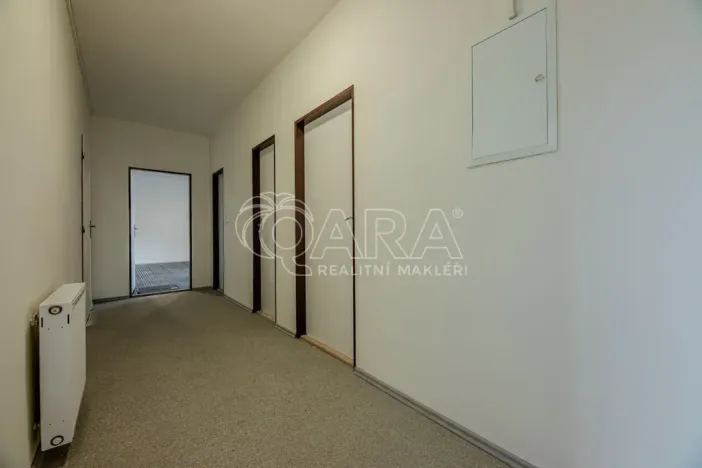 Pronájem skladu, Vestec, Vestecká, 252 m2