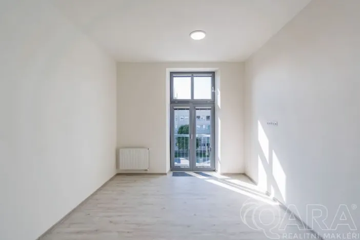 Pronájem bytu 1+kk, Tábor, Kpt. Jaroše, 38 m2