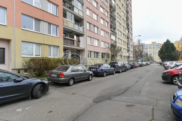 Pronájem bytu 2+kk, Praha - Bohnice, Radomská, 44 m2