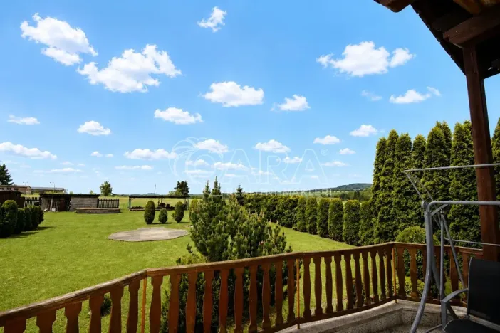 Prodej rodinného domu, Věšín, 264 m2