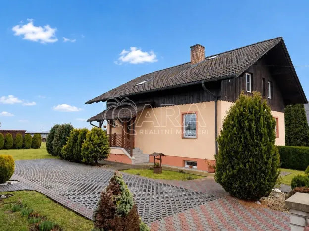 Prodej rodinného domu, Věšín, 264 m2
