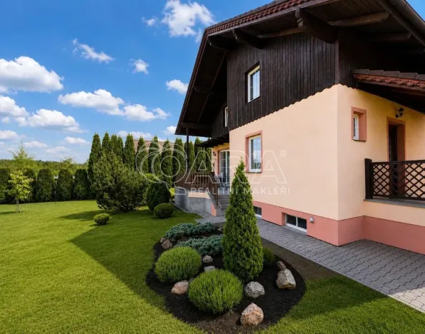 Prodej rodinného domu, Věšín, 264 m2