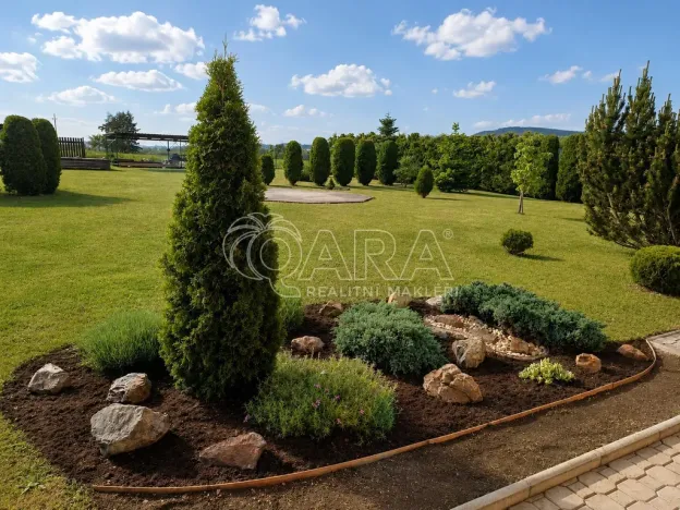 Prodej rodinného domu, Věšín, 264 m2