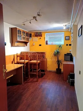 Prodej rodinného domu, Věšín, 220 m2