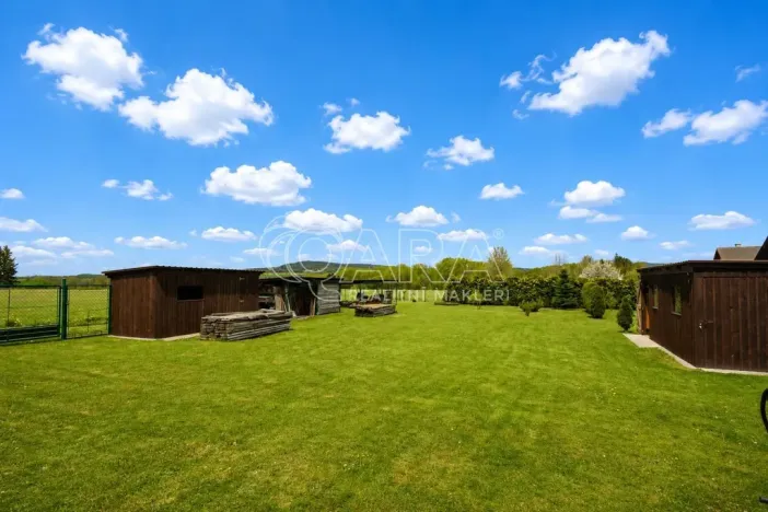 Prodej rodinného domu, Věšín, 220 m2