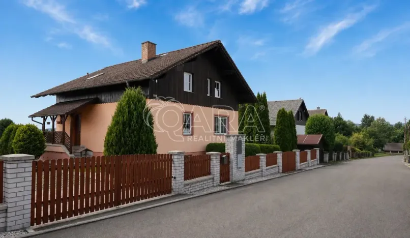 Prodej rodinného domu, Věšín, 220 m2