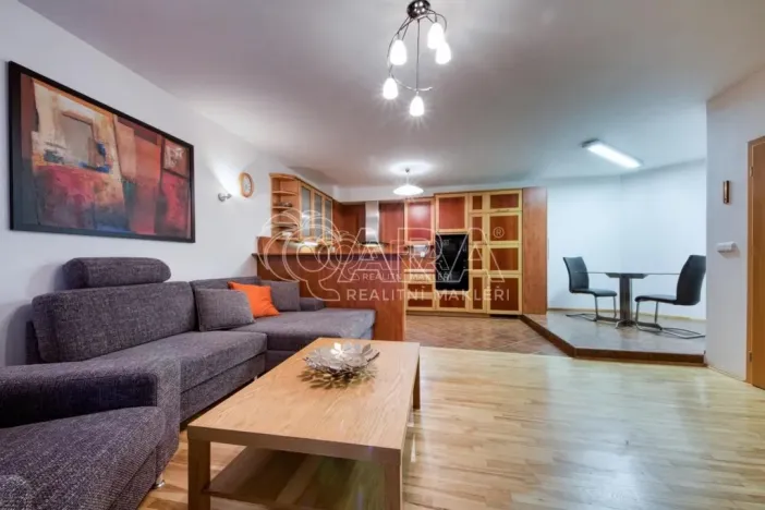 Pronájem bytu 2+kk, Dolní Břežany, 81 m2