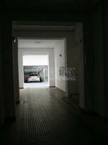 Pronájem garáže, Praha - Vinohrady, Voroněžská, 15 m2