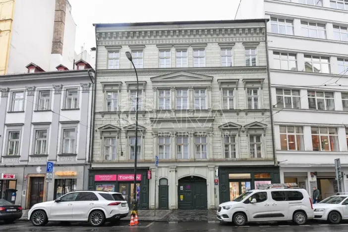 Pronájem kanceláře, Praha - Nové Město, Spálená, 127 m2