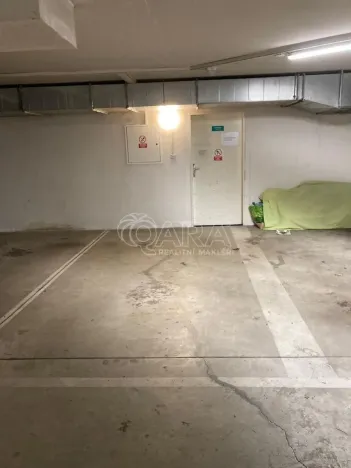 Pronájem garáže, Praha - Záběhlice, U Zahradního města, 13 m2