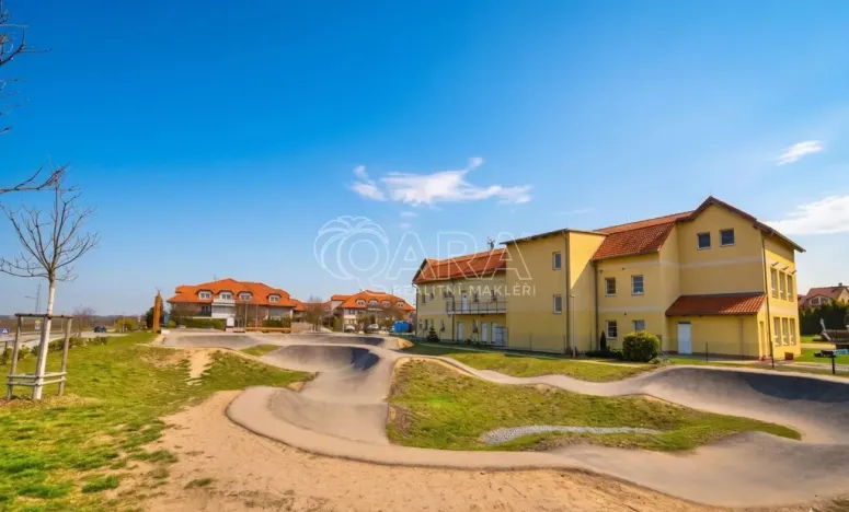 Pronájem bytu 3+kk, Holubice - Kozinec, Lesní, 95 m2