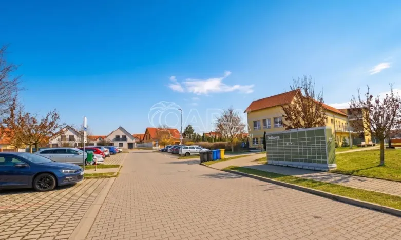 Pronájem bytu 3+kk, Holubice - Kozinec, Lesní, 95 m2