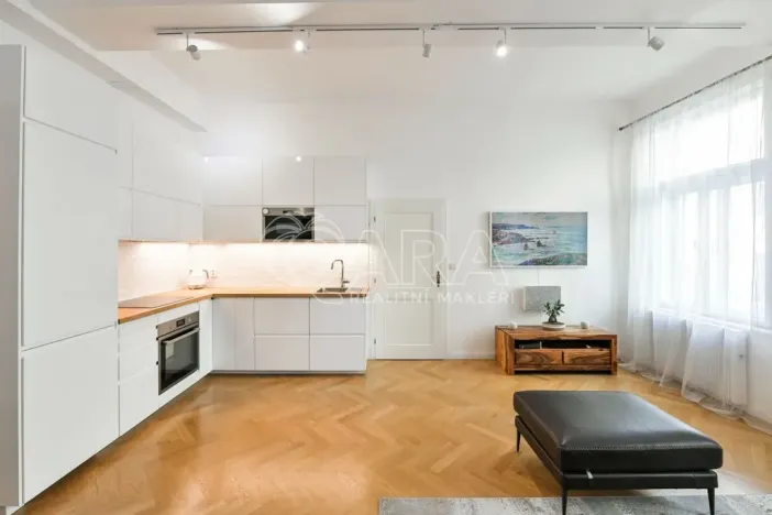 Pronájem bytu 3+kk, Praha - Žižkov, Jeronýmova, 66 m2